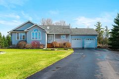1561 Blue Church Road, Augusta, ON K0E 1T0