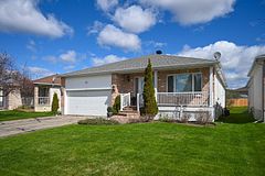 11 Decaria Boulevard, Perth, ON K7H 3P6