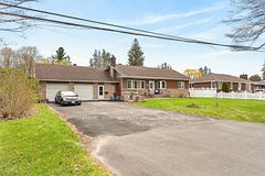 46 Macfarlane Road, Country Place - Pineglen - Crestview and Area, ON K2E 6V5