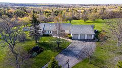 37 Forest Hill Drive, Hamilton Township, ON K9A 0W3