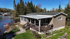 61 LAKESIDE Street, Wellington North, ON N0G 2L0