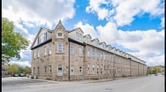 25 Concession Street 110, Cambridge, ON N1R 2G6
