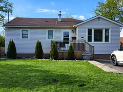 360 Emerick Avenue, Fort Erie, ON L2A 2W9