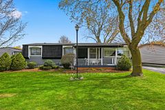 33 Fairview Crescent, North Perth, ON N4W 3G8