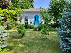 5 Hull Road, Strathroy-Caradoc, ON N7G 2B7
