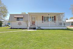 101 Shannon Boulevard, South Huron, ON N0M 1T0