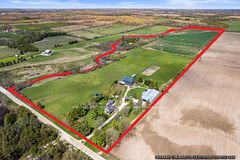 341727 Concession Rd 2 NDR, West Grey, ON N4N 3B9