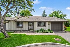 12 Laurel Valley Court, Stittsville - Munster - Richmond, ON K2S 1B9