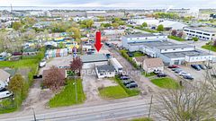 727 Barton Street, Hamilton, ON L8E 5L7