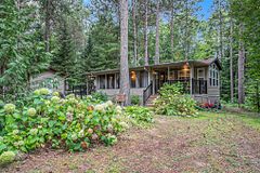 240 Pinewood Park Road H10, Whitewater Region, ON K0J 1Y0