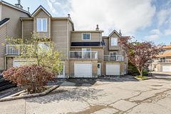 301 Carlow Road 31, Central Elgin, ON N5L 1B7