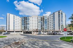 19 Woodlawn Road E 408, Guelph, ON N1H 7B1