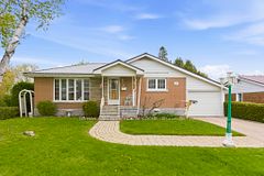 23 Aldershot Avenue, Brockville, ON K6V 2P7