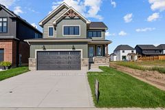 107 Sheldabren Street, North Middlesex, ON N0M 1A0