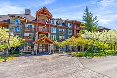 152 Jozo Weider Boulevard 319 321, Blue Mountains, ON L9Y 0V2