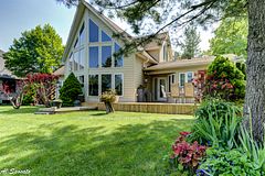 130 Louisa Street E, Blue Mountains, ON N0H 2P0