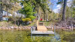 109 Grandpa's Lane, Tay Valley, ON K7H 0E2