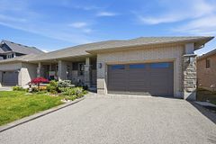 62 Blairmont Terrace, St. Thomas, ON N6B 2G5