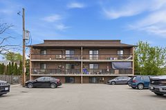 482 James Street N 104, Hamilton, ON L8L 1J1