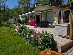 435 North Deer Lake Road, Huntsville, ON P0B 1L0