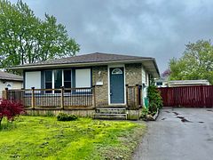 8158 PADDOCK TRAIL Drive, Niagara Falls, ON L2H 1X3