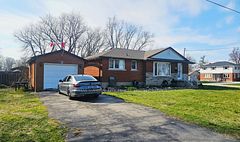 49 Whittaker Avenue, Grimsby, ON L3M 3J3