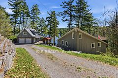 4 Stackwall Lane, Greater Madawaska, ON K0H 1H0