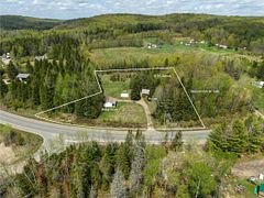 5311 Loop Road, Highlands East, ON K0L 2A0