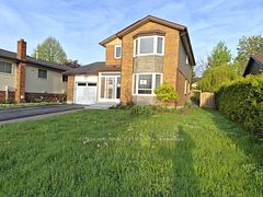 11 Ashely Court, Kitchener, ON N2E 2Z6