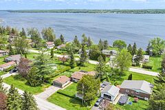 133 Victoria Drive E, Kawartha Lakes, ON K0M 1G0