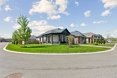 31 Seaton Crescent, Tillsonburg, ON N4G 0J8