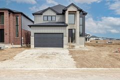 47 Allister Drive, Middlesex Centre, ON N0L 1R0