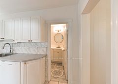 180 Sarah Street N, Gravenhurst, ON P1P 1G9