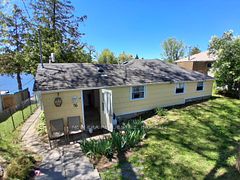 16 Pines Lane, Quinte West, ON K0K 3E0