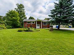 105 Maple Grove Lane, Georgian Bluffs, ON N4K 0G2