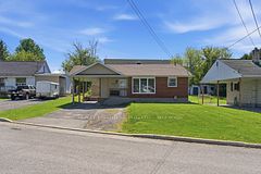 448 Dominion Street S, North Glengarry, ON K0C 1A0