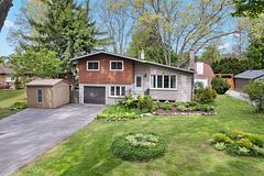 1176 Sunset Drive, Pelham, ON L0S 1C0
