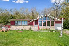 25 Shoreline Drive, Northern Bruce Peninsula, ON N0H 1Z0