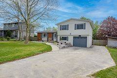 466 HIGHLAND Drive, Kincardine, ON N2Z 1W9