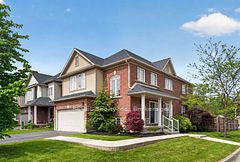 29 Springbreeze Heights, Hamilton, ON L8E 0A4
