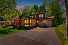 30 Jerome Park Drive, Hamilton, ON L9H 6H2