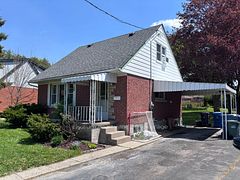 31 Vancouver Drive, Guelph, ON N1E 2E7