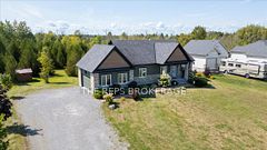 206 Country Lane Drive S, Beckwith, ON K7C 3P2