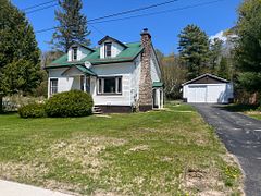 37 Eagle Lake Road, South River, ON P0A 1X0