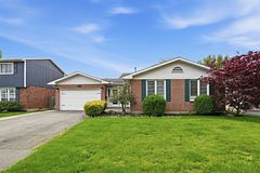 5062 FRIESEN Boulevard, Lincoln, ON L3J 0A6