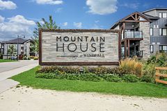 20 BECKWITH Lane 103, Blue Mountains, ON L9Y 0C7