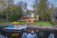 2787 118 Muskoka Road W, Muskoka Lakes, ON P0B 1J0