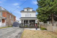 5773 Leonard Avenue, Niagara Falls, ON L2G 4R4