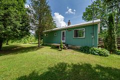 273 Tower Road, Addington Highlands, ON K0H 1K0