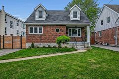 265 Park Street, Kingston, ON K7L 1K6